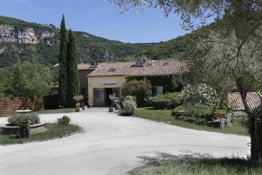 Vacanceole - Le Domaine De Chames - Pont D'Arc ヴァロン・ポン・ダルク エクステリア 写真