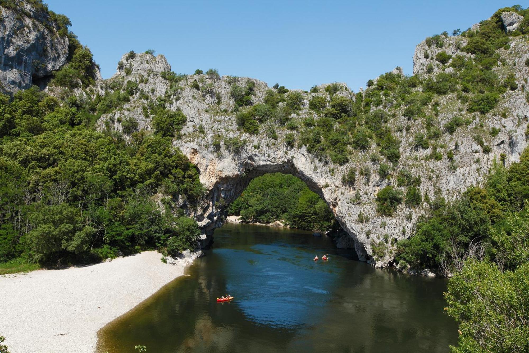 Vacanceole - Le Domaine De Chames - Pont D'Arc ヴァロン・ポン・ダルク エクステリア 写真