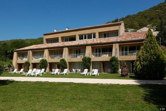 Vacanceole - Le Domaine De Chames - Pont D'Arc ヴァロン・ポン・ダルク エクステリア 写真