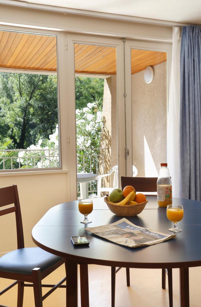Vacanceole - Le Domaine De Chames - Pont D'Arc ヴァロン・ポン・ダルク エクステリア 写真